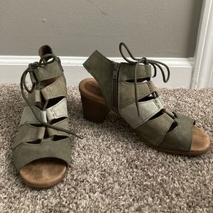 Green Suede Wooden Block Heeled Sandals